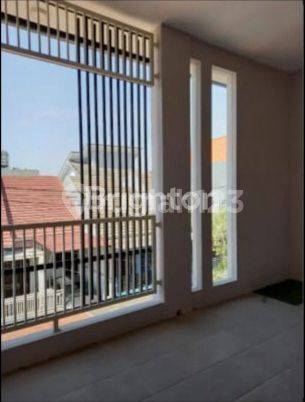 RUMAH 2 LANTAI SIAP HUNI 2