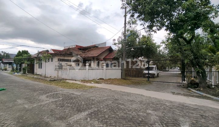 Rumah Hitung Tanah Hook Timur. Hadap Utara SHM Rumah Rumah Hitung Tanah Hook Timur. Hadap Utara SHM Rumah