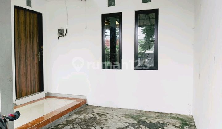 Rumah, SHM, di Keputih,