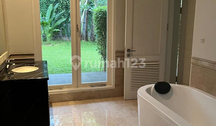 Nice House in an Elite Neighborhood 2