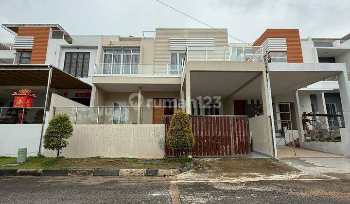 Rumah mewah dan full furnished lily garden residence 2