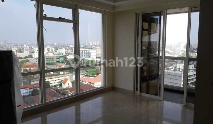 Selling at a Loss, Price Drop for Menteng Park Apartment 2 BR, New