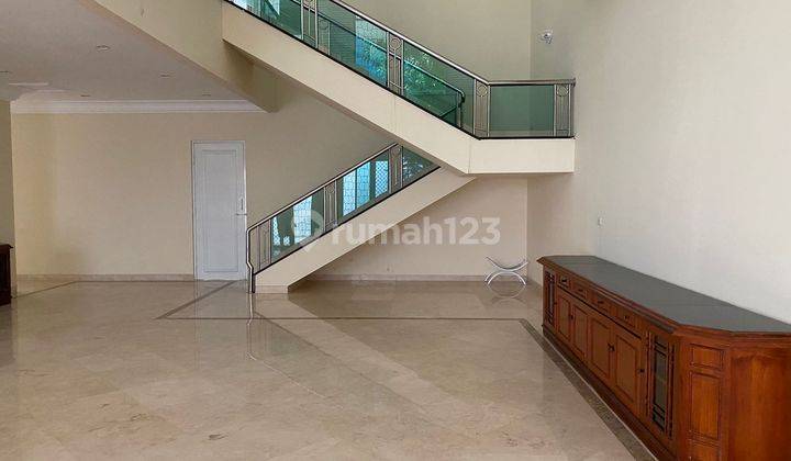 Disewakan Rumah Mewah Ancol Siap Huni Rapi Bersih 1