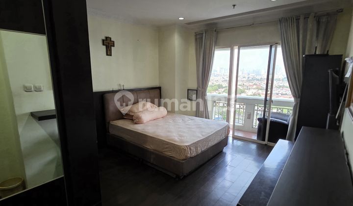 Kedoya Elok Apartment 2 Bedrooms 115m² Good Furnished 2