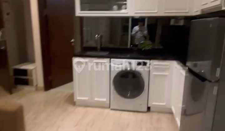 Apartemen Menteng Park Tower Emerald 2 Kamar 61m² Fully Furnished Bagus Siap Huni Sertifikat 2kamar 1