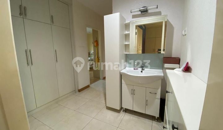 Apartemen Mangga Dua Court Jakarta 150M² 3 Kamar Tidur Luas Nyaman Bagus 2