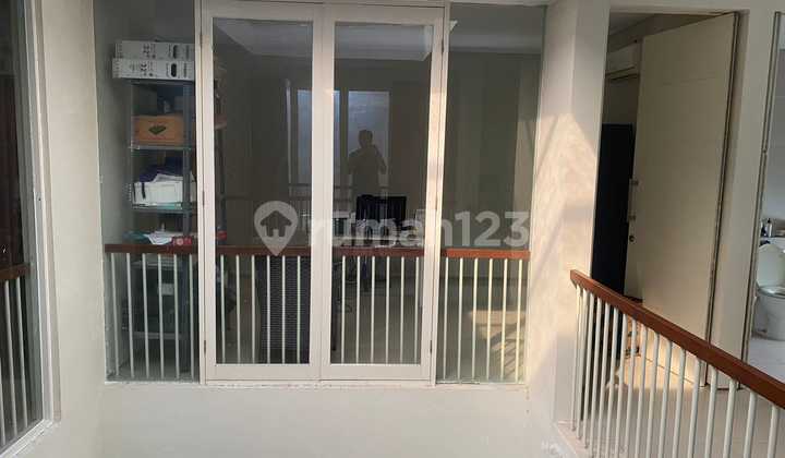 Ready to Occupy 4 Bedrooms Grandeastwood Citraland Surabayacitraland