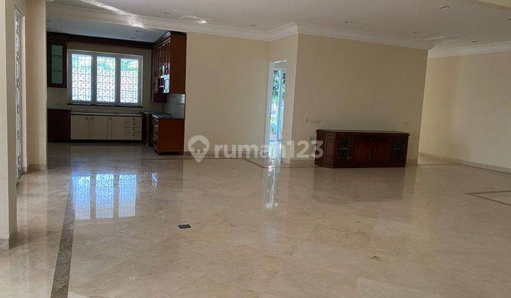 Disewakan Rumah Mewah Ancol Siap Huni Rapi Bersih 2