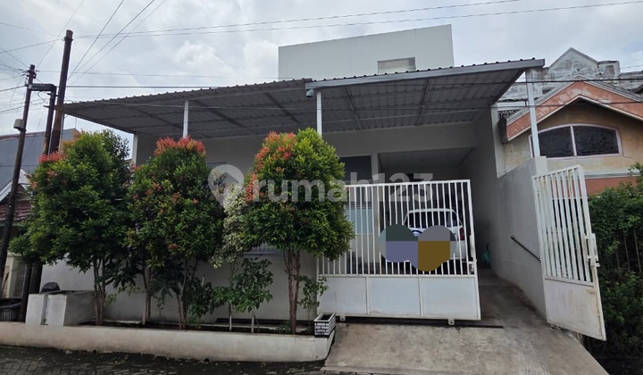 Residential House Also Suitable for Office in Beautiful Semarang 1