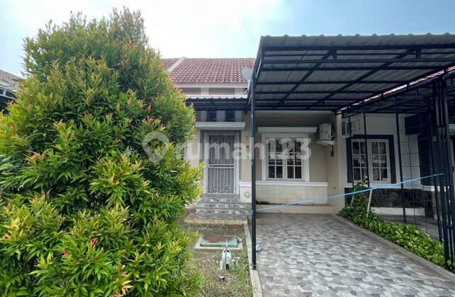 Rumah Bagus Siap Pakai Taman Adenia Graha Padma Semarang 1