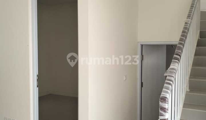 Rumah Bagus Modern Victoria Highland Semarang 2