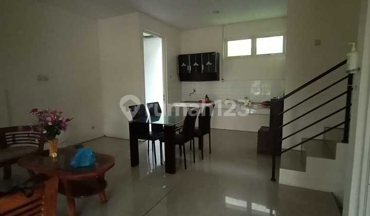 Rumah Bagus Modern Siap Pakai Ivy Park Bsb Semarang 2