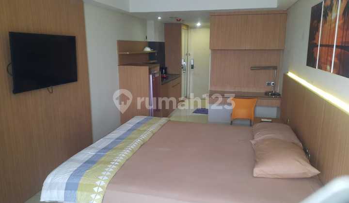 Apartemen Warholl Lk Simpang Lima Semarang 1