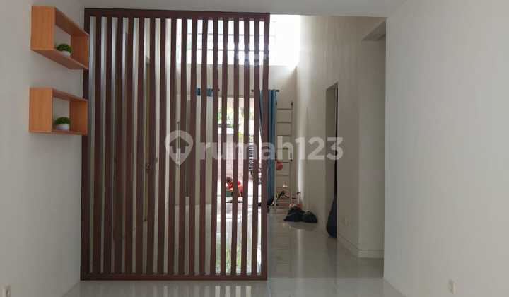 Nice Ready-to-Use House Saphire Hill Citrasun Garden Semarang 2