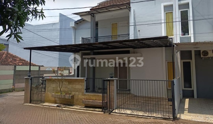 Ru.ah 2 Lantai Mutiara Supriadi Pedurungan Semarang 1