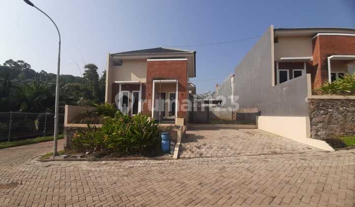 Rumah Baru Modern Pandawa Residence Semarang 1