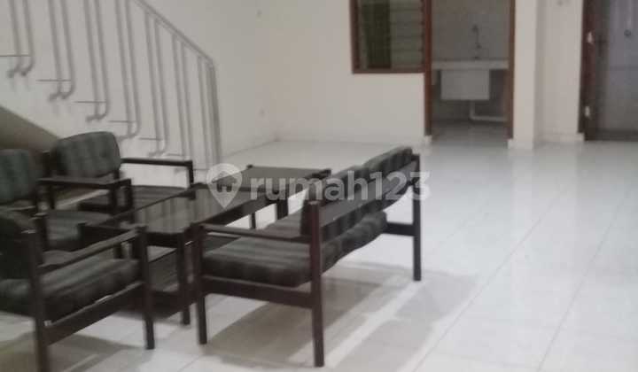 Rumah Siap Pakai Jalan Mt Haryono Semarang 2