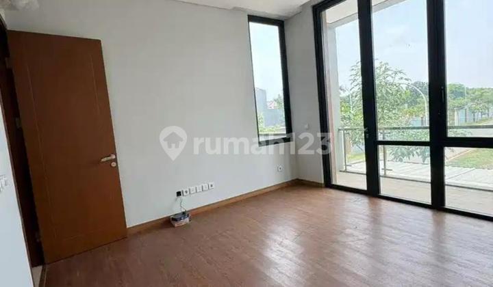 Dijual Rumah Cantik Mewah 2 Lantai Siap Huni Di Kota Wisata 2