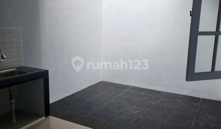 Dijual Rumah Cantik 2 Lantai Siap Huni Di Kota Wisata 2