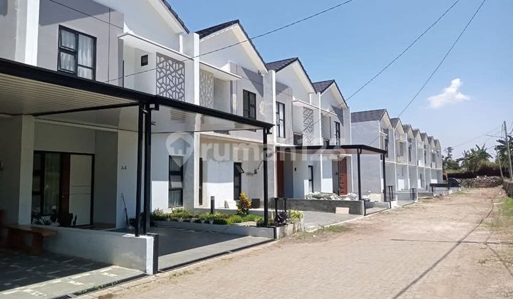 Dijual Rumah Mewah Nuansa Villa Dibandung Barat Botanical View Residen 2
