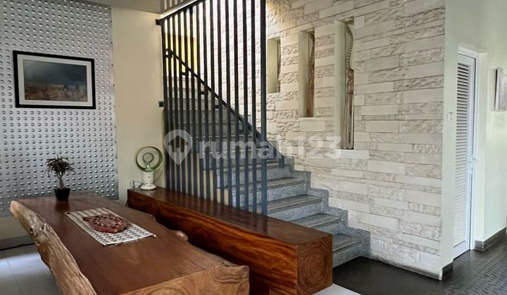 Dijual Rumah Mewah Asri Duren Sawit, Jakarta Timur