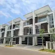 Disewakan Cepat Rumah Golf Island 8X20 1