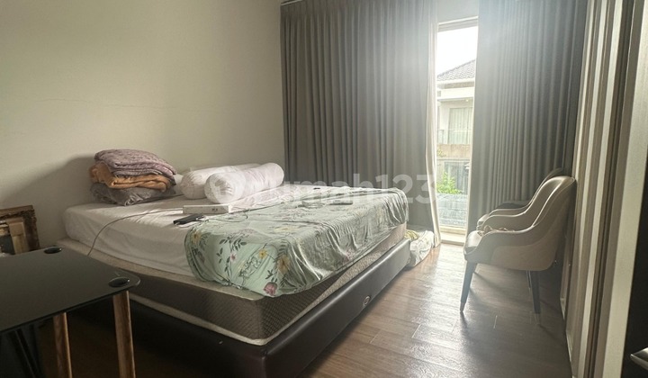 Dijual Rumah Mewah Golf Island 2