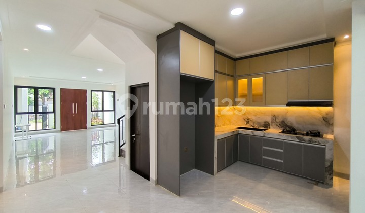 Rumah Baru 2 Lantai Siap Huni 4 Kamar Graha Raya Bintaro Tangerang Selatan Dekat Sekolah
