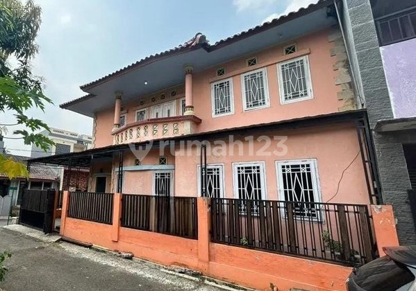 Hook House LT 124 M2 & Price 1M in Villa Bintaro Indah - Rarely Available