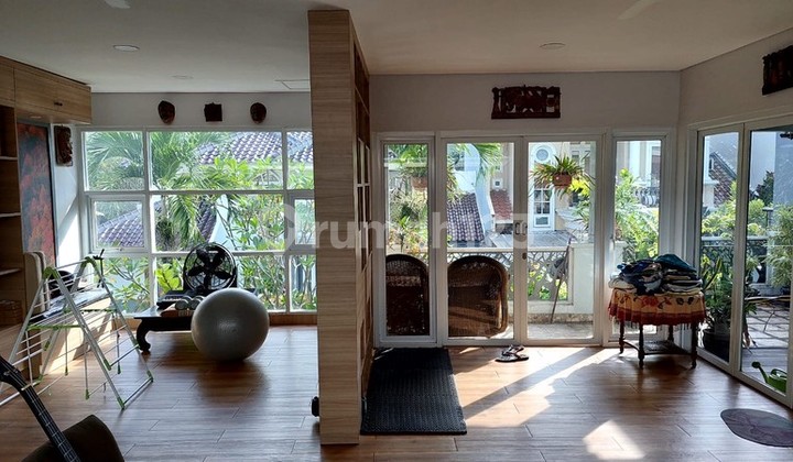 2-Story Comfortable & Modern Family Home in Puri Bintaro