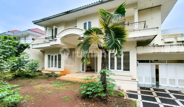 Strategic Luxury Home on Jl. Adiaksa, Lebak Bulus South Jakarta - Swimming Pool, Toll Road & MRT Access!