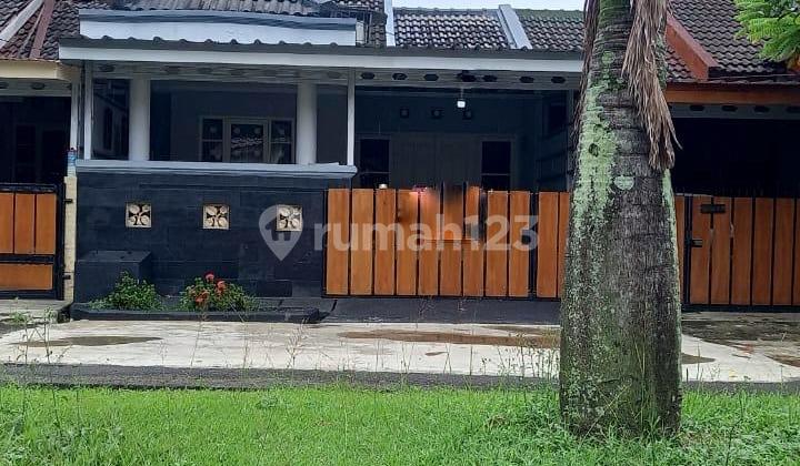 Rumah Asri Graha Raya Dekat Taman & Sekolah 2