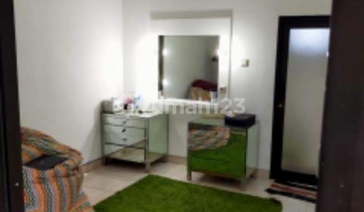 Dijual Cepat!! Rumah Lebak Bulus Lebak Lestari - Master Bedroom Privat, 5 Menit MRT, Akses Tb Simatupang 2