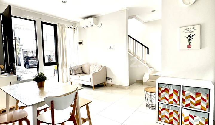 Rumah 2 Lantai 3 Kamar Carport 2 Mobil Dekat Dekat Rs Pondok Indah Bintaro, Tangerang Selatan