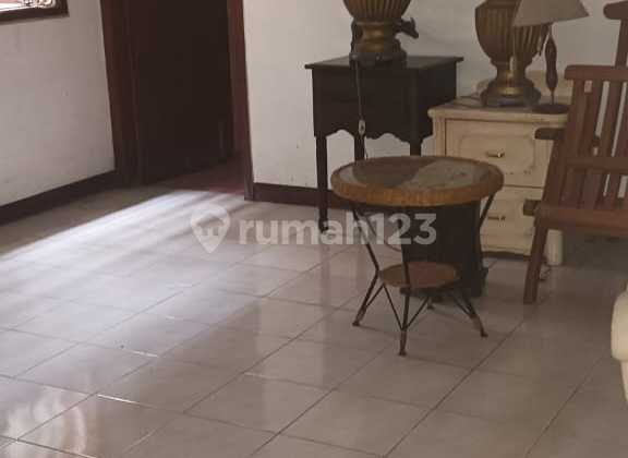 Nice House on Dahlia Lestari Street, Lebak Lestari Indah, Lebak Bulus 2