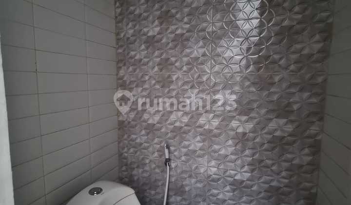 Rumah Minimalis Siap Huni di Cluster Emerald Town House, Bintaro Jaya, Sektor 9  2
