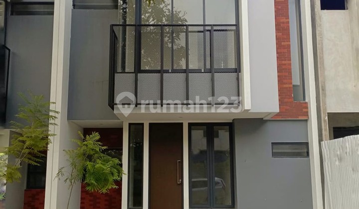 Rumah Baru Siap Huni Decco at Kebayoran Harmony, Bintaro Design Modern Dinamis, Dekat Fasilitas, Harga Murah