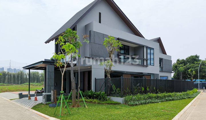 New Tropical Modern House DISCOVERY AZZURA BINTARO near toll road and international school New Tropical Modern House DISCOVERY AZZURA BINTARO near toll road and international school