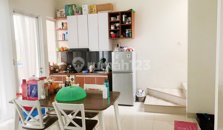 Rumah Bagus Siap Huni 3 Kamar 10 menit ke akses tol di Discovery Lumina Bintaro, Tangerang Selatan