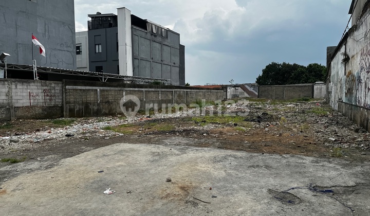 Strategic Plot Location Behind MRT and Lebak Bulus Station In Lebak Lestari, Lebak Bulus, South Jakarta. Strategic Plot Location Behind MRT and Lebak Bulus Station In Lebak Lestari, Lebak Bulus, South Jakarta.