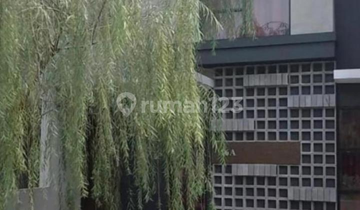 Rumah 2 Lantai 3BR Design Industrial One Gated 5 Menit Toll dan Sekolah Mentari Halaman Luas Rumah 2 Lantai 3BR Design Industrial One Gated 5 Menit Toll dan Sekolah Mentari Halaman Luas