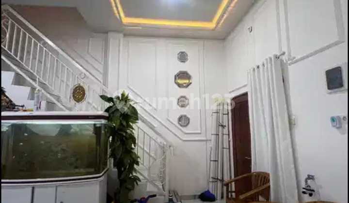 Rumah 3 Kamar Tidur di Graha Raya Bintaro Tangerang Selatan Sistem Cluster One Gate 2