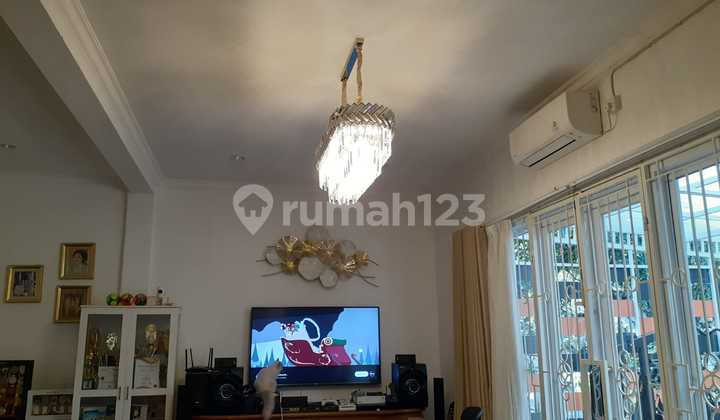 Nice House In Taman Venesia Cluster, Sentul, Bogor, West Java 2