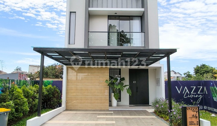 New House Free Documents VAT Active Family in Bintaro Esthetic Strategic 3 Minutes to Toll 5 Minutes to International School