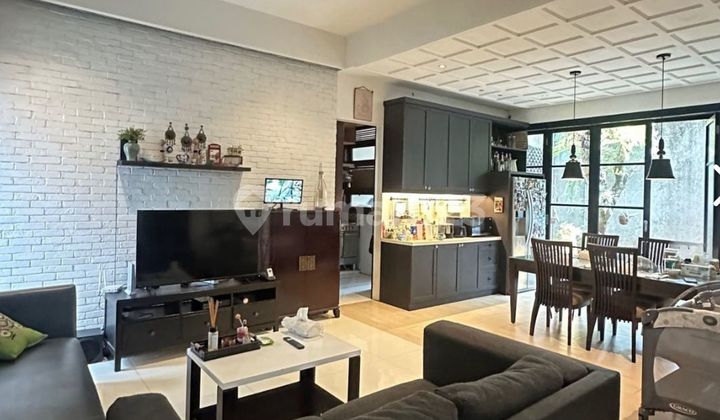 4 BR House Land Area 203m2 Ready to Live In Well-Maintained in Kasuari Sector 9 Bintaro