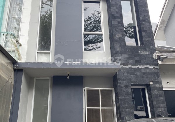 Rumah 2 Lantai Dijual Cepat Cluster Ayna Residence Graha Raya Bintaro, Tangerang Selatan