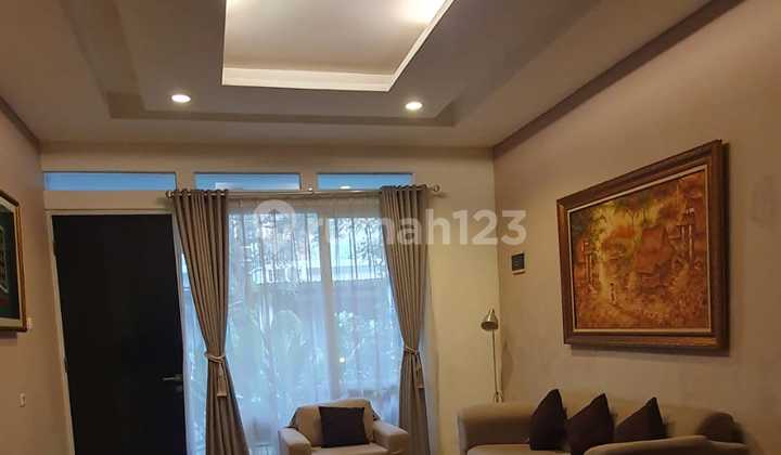 Dekat Stasiun KRL Pondok Ranji - Rumah 2 Lantai 3 Kt 2 Km Bintaro Park 2