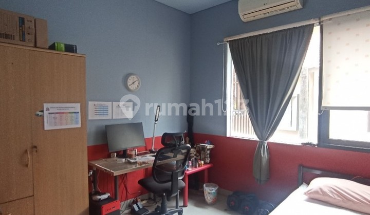 Rumah Tanah Luas Dekat BXC & KRL, Tol Semi Furnished di Tamarind Tangerang Selatan 2