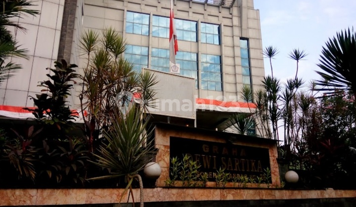 4-Storey Commercial Building 4,523 M² Ready for Use in Bogor Business Area - Near Yogya Mall