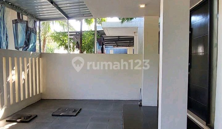 Affordable House 102m² Land Surabaya City SHM 2